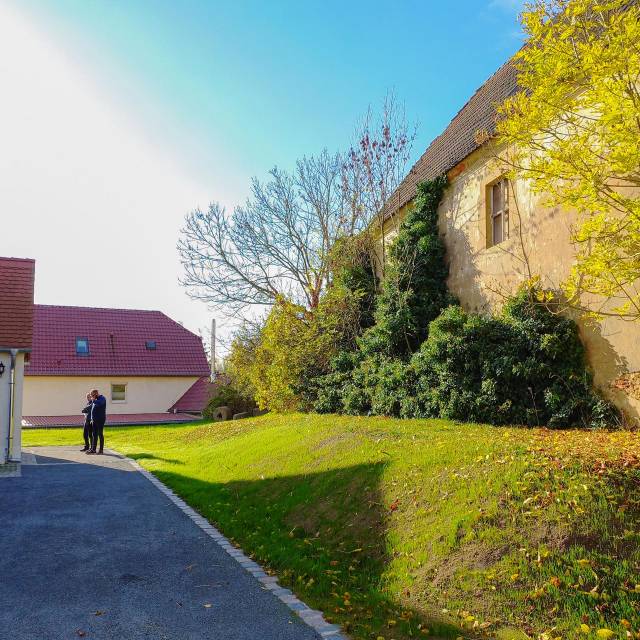 s_oschatz-zoeschau-20221102-095900 | Kirche Oschatzer Land - Bauvorhaben Geländeregulierung